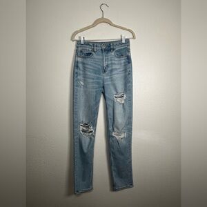 American Eagle Outfitters Blue distressed mom Straight Jeans size 2 long